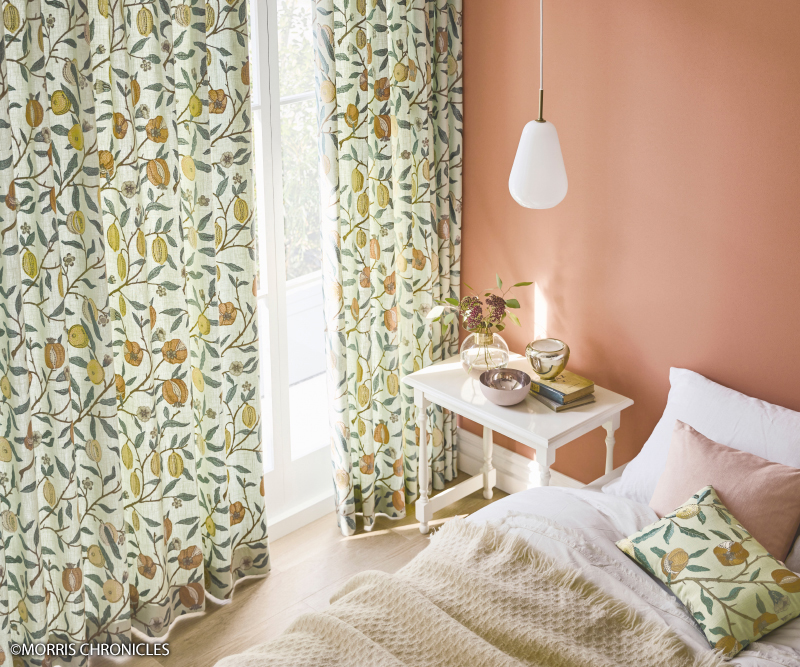 カーテン専門店