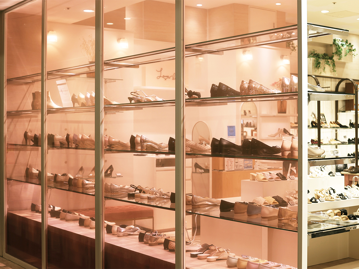 インテリアヒルズ