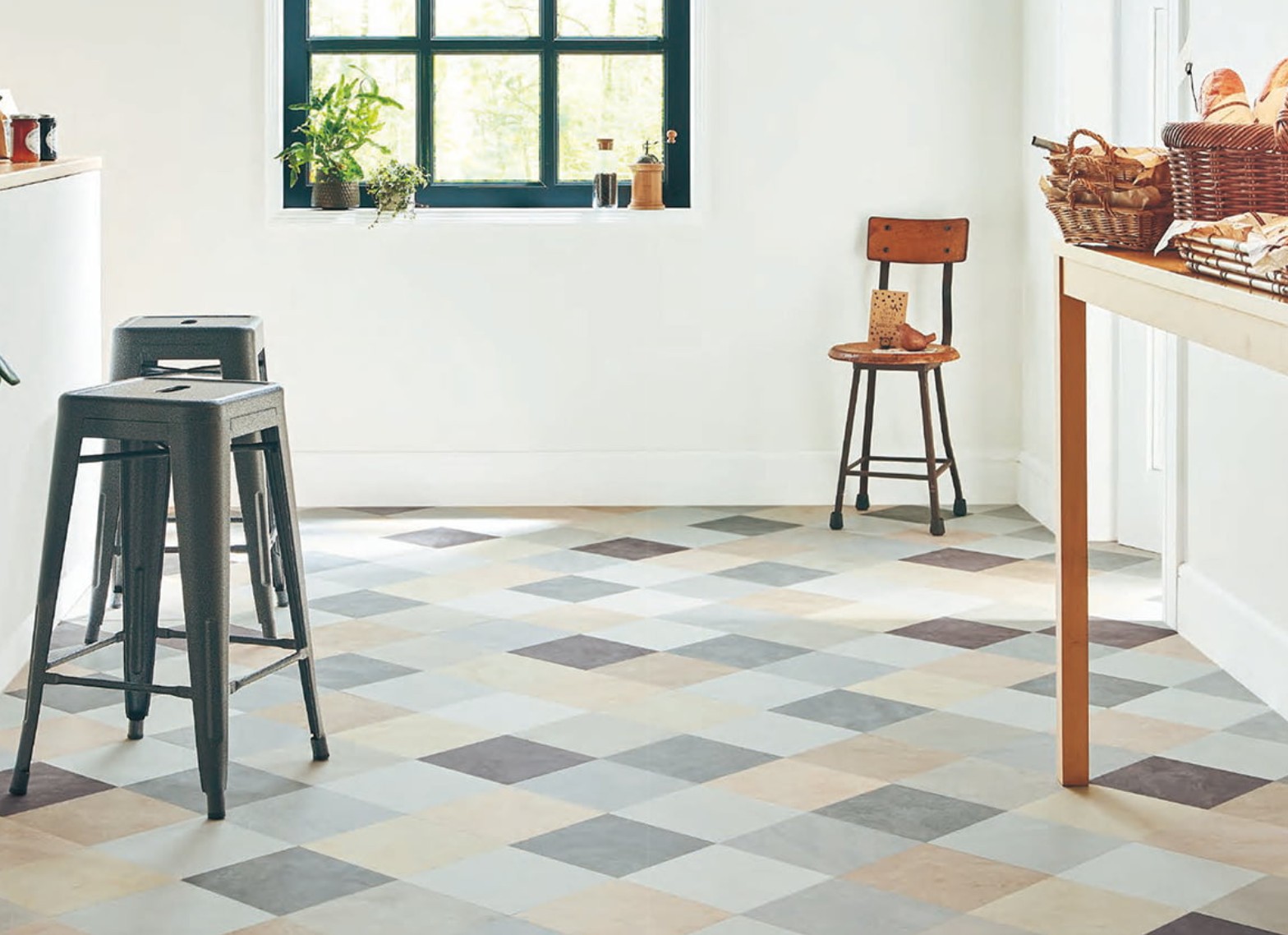 インテリア専門店